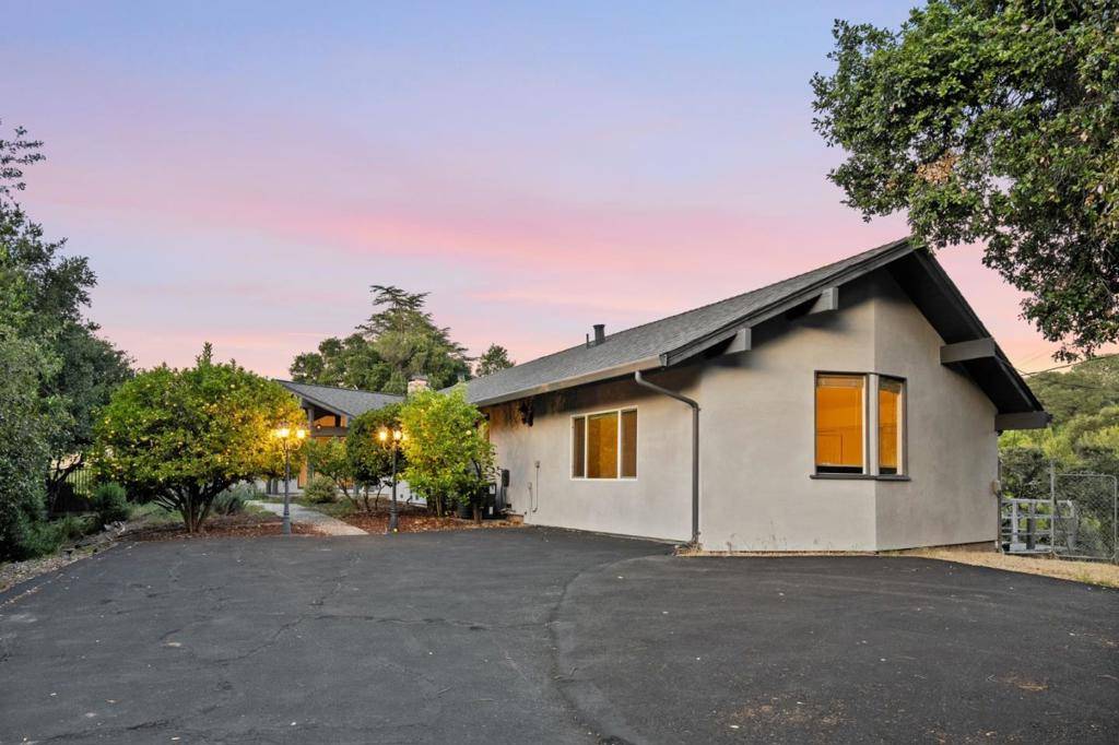Los Gatos, CA 95030,16451 Wood Acres RD