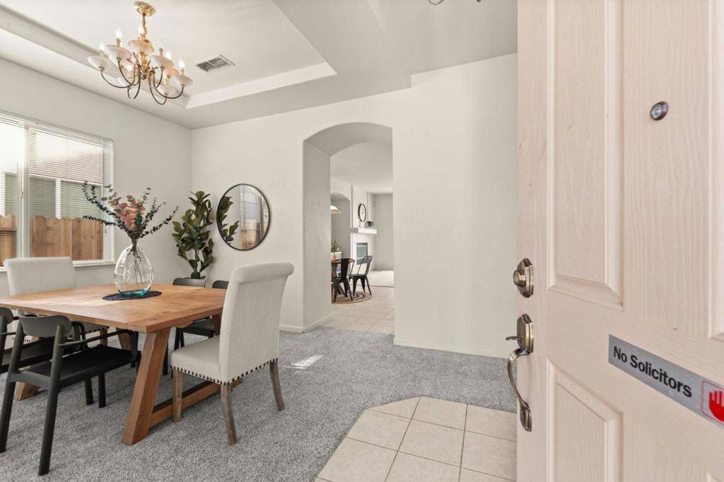 Elk Grove, CA 95758,7008 Kilconnell DR