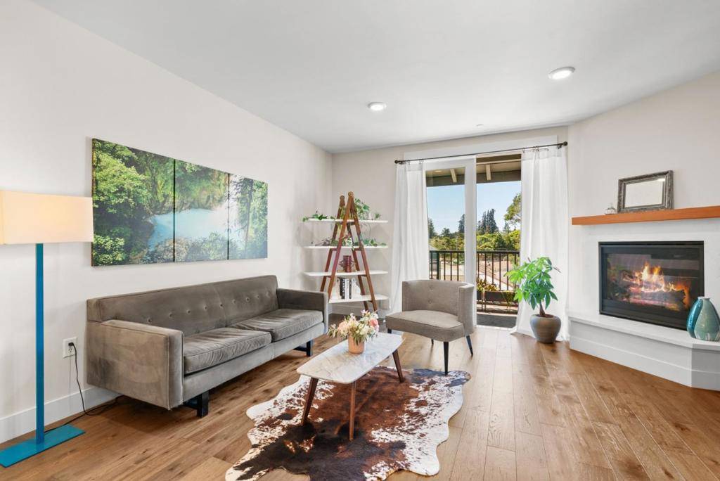 Aptos, CA 95003,141 Aptos Village WAY #302