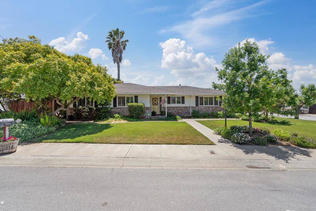 Hollister, CA 95023,1111 Westward DR