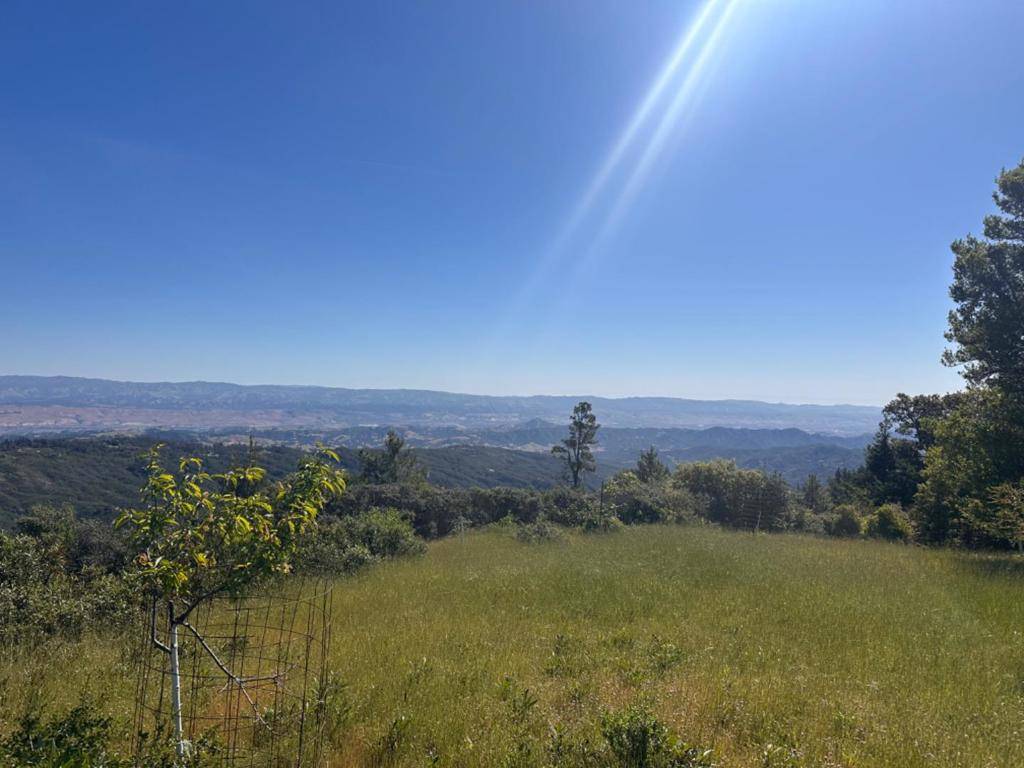 Los Gatos, CA 95033,110 Silverline RD