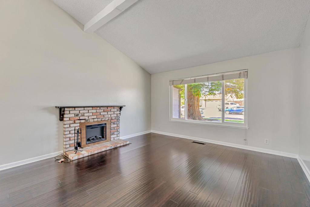 Antioch, CA 94509,1005 Doncaster DR