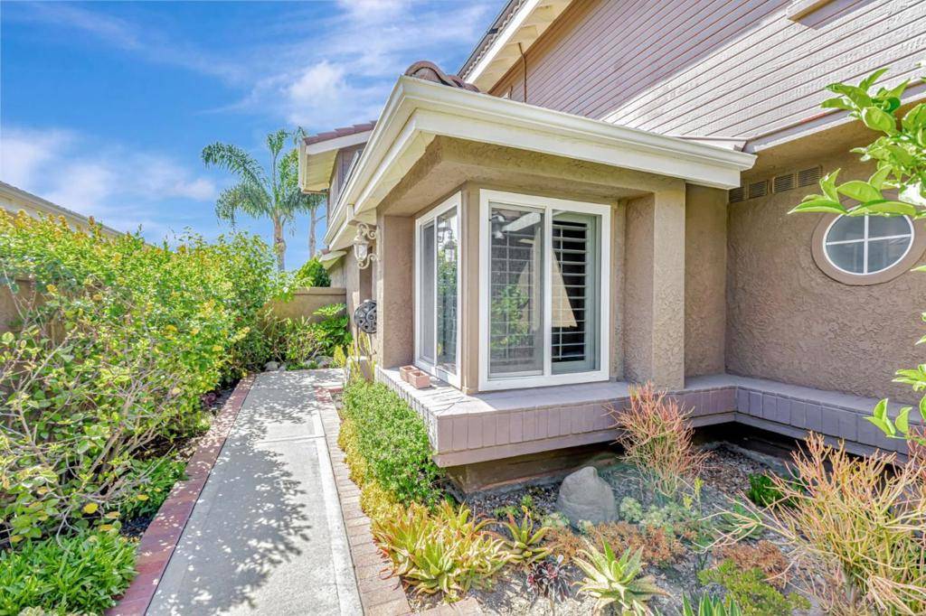 San Juan Capistrano, CA 92675,27525 Paseo Toluca