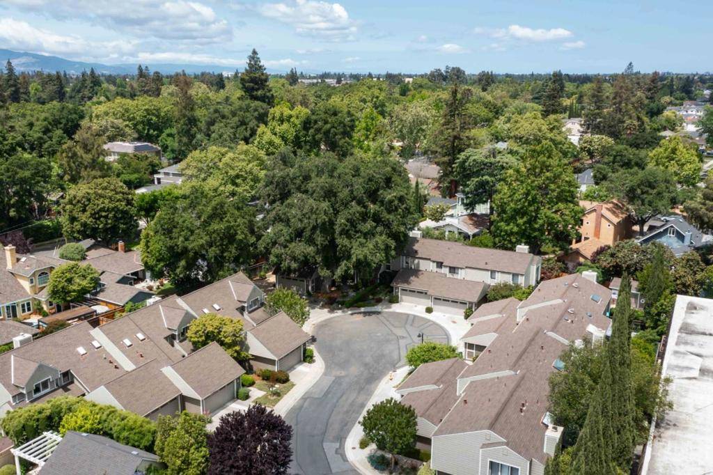 San Jose, CA 95125,1261 Setareh CT