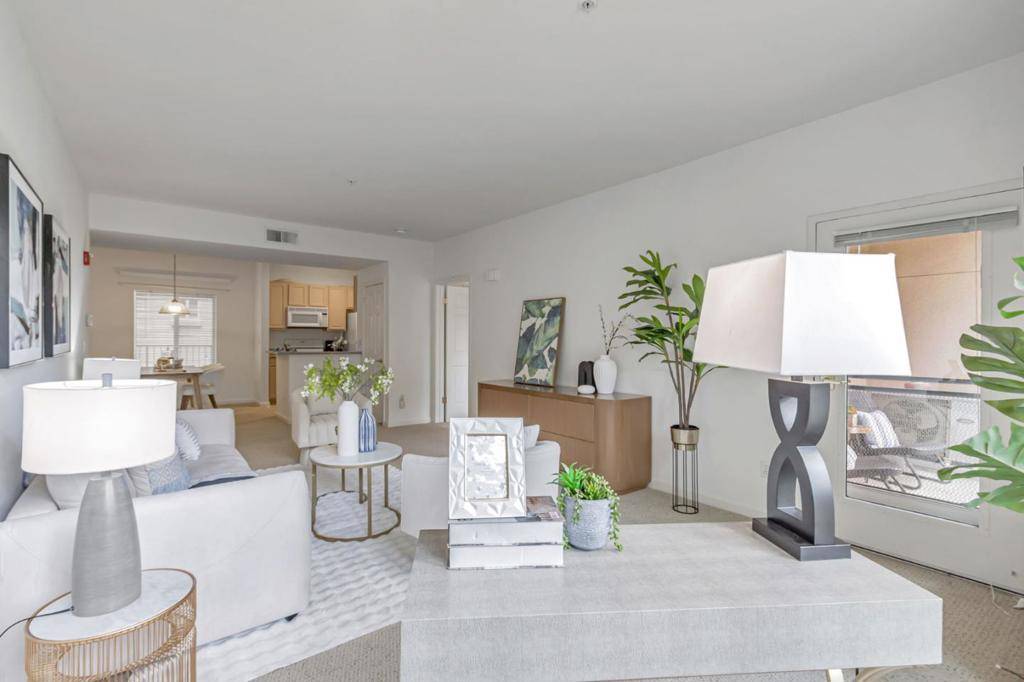 Mountain View, CA 94040,2255 Showers DR #251