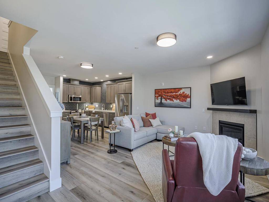 Aptos, CA 95003,116 Aptos Village WAY #2