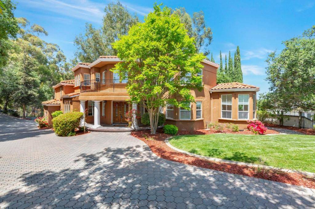 Saratoga, CA 95070,12189 Parker Ranch RD