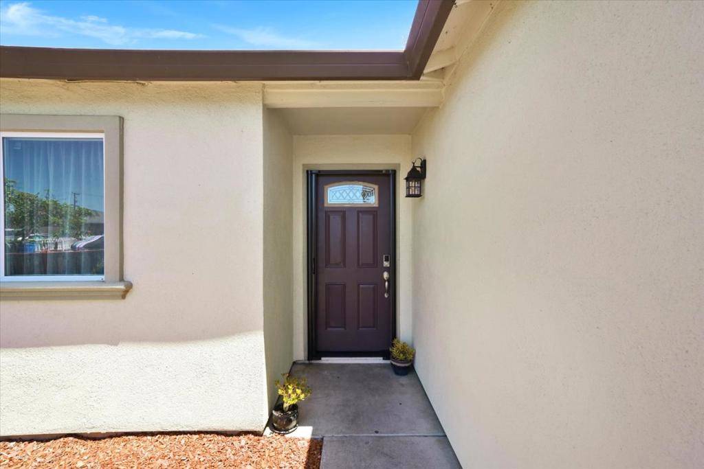 Gilroy, CA 95020,8100 Springdale CT