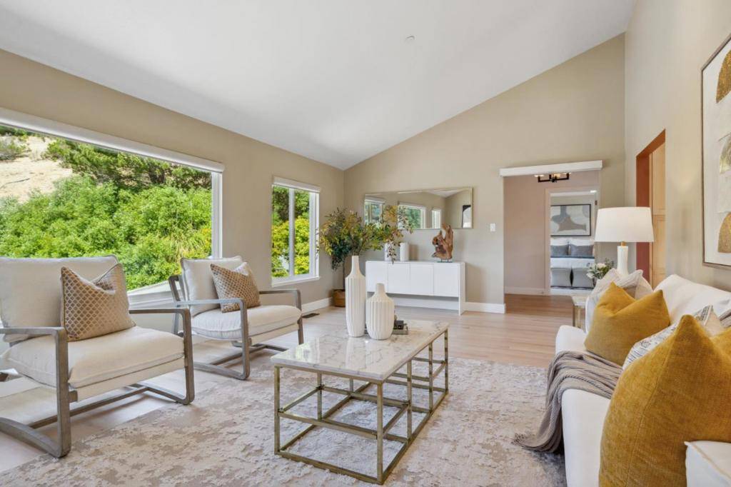 San Mateo, CA 94403,1243 Homewood AVE