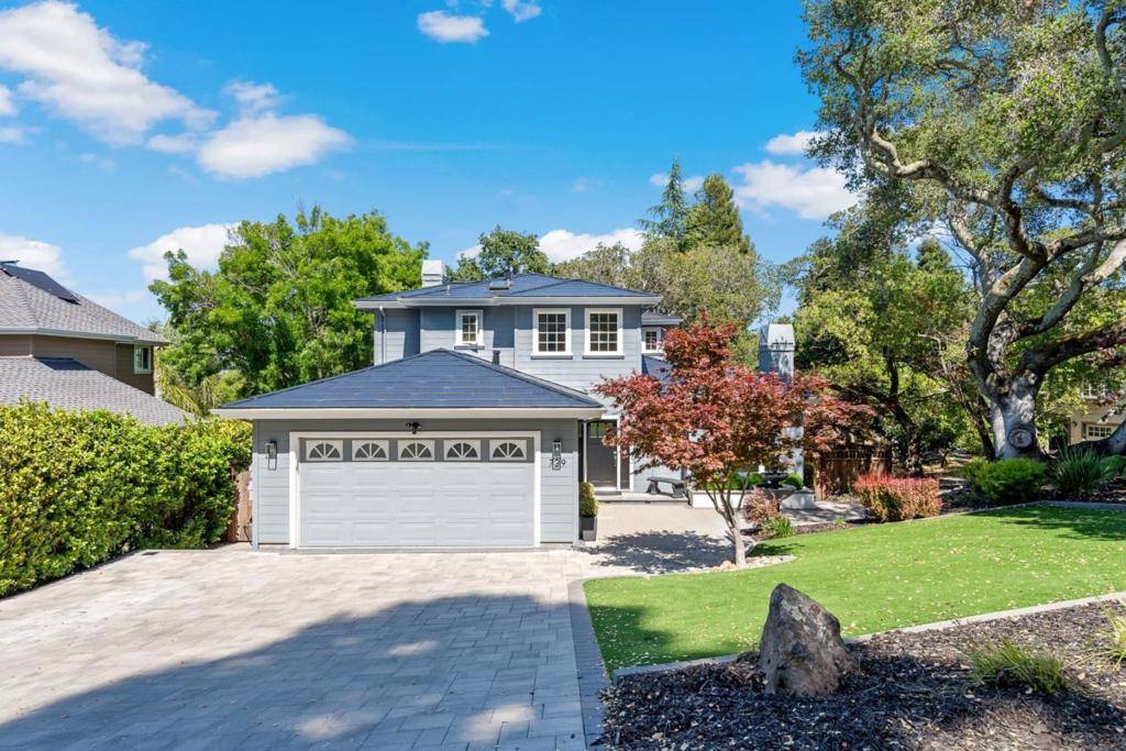 Redwood City, CA 94062,739 Oak View WAY