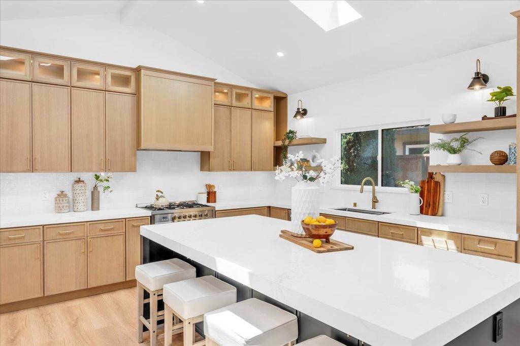 San Jose, CA 95132,3047 Fallwood LN