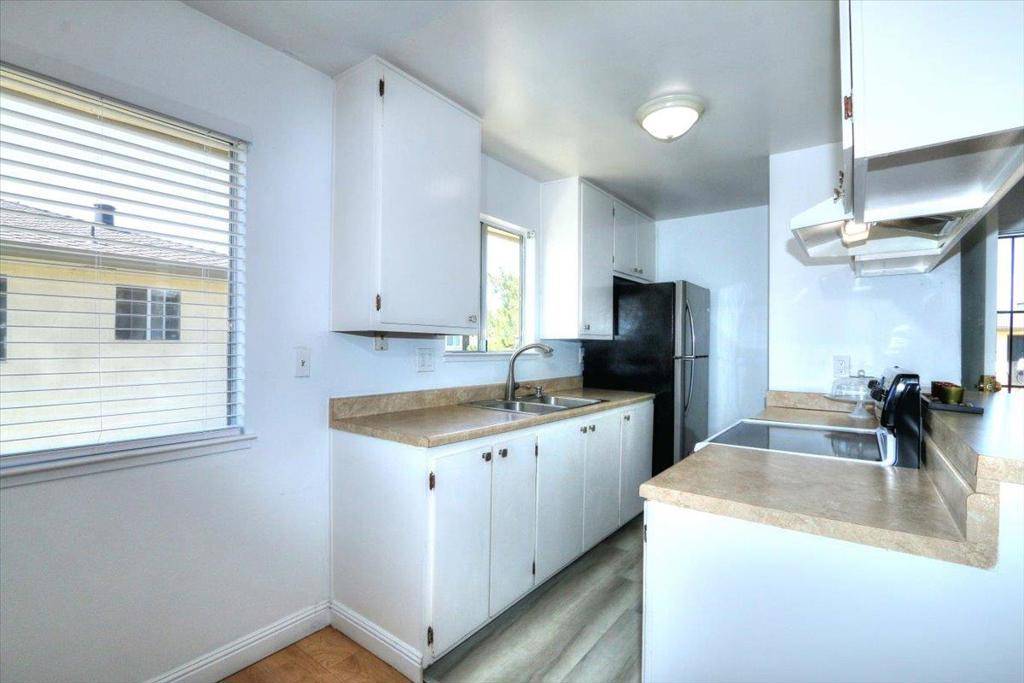 Union City, CA 94587,2241 Mann AVE #4