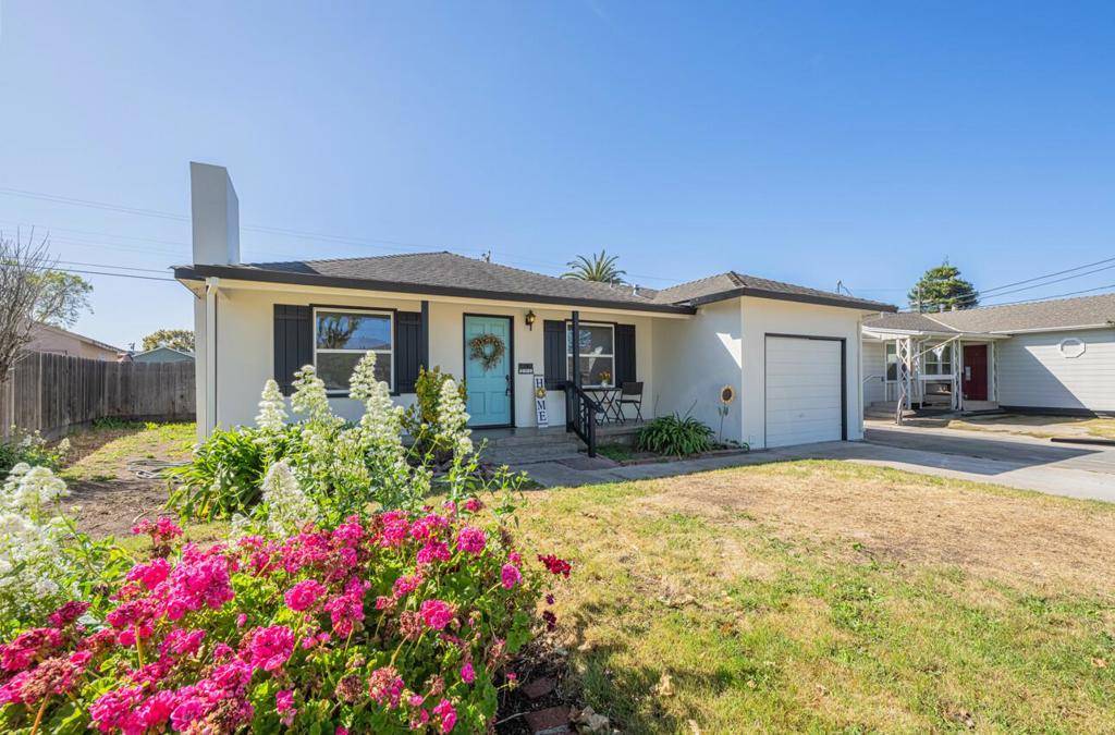 Salinas, CA 93906,228 Toyon AVE
