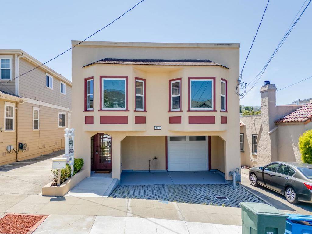 San Bruno, CA 94066,441 Hazel AVE
