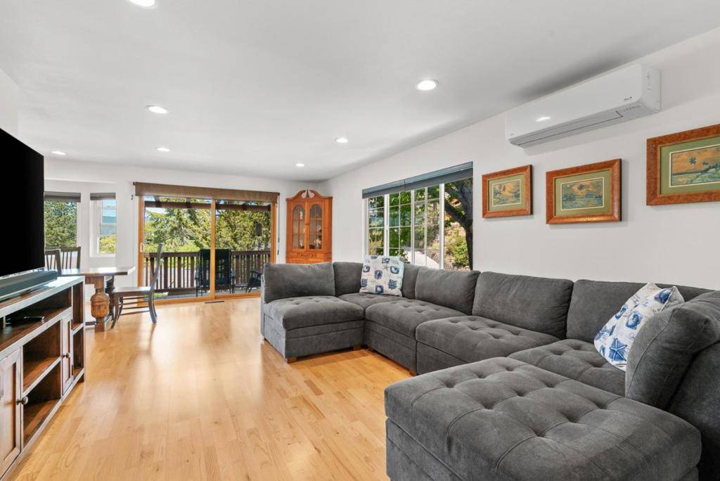 Scotts Valley, CA 95066,552 Bean Creek RD