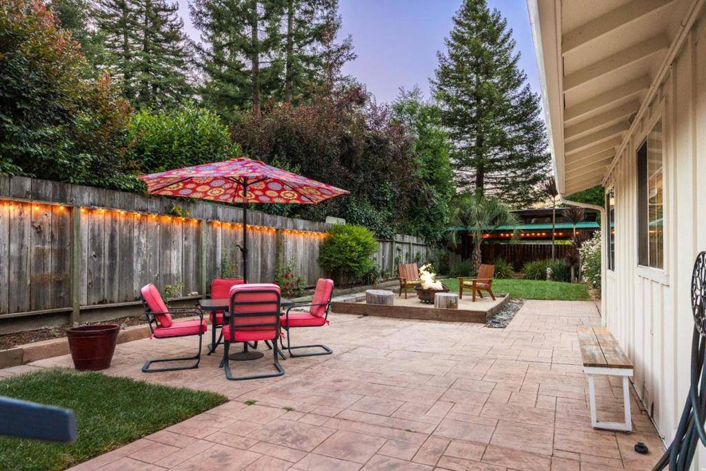 Felton, CA 95018,5324 Plateau DR