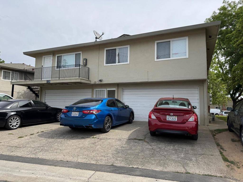 Sacramento, CA 95824,4129 Apostolo CIR