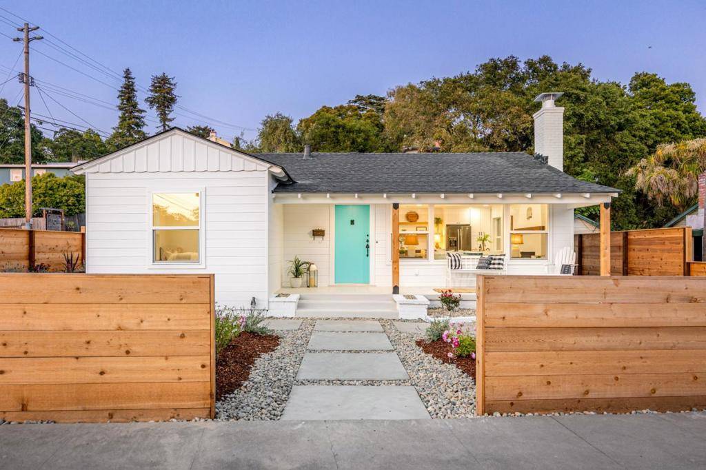 Santa Cruz, CA 95060,148 Reed WAY