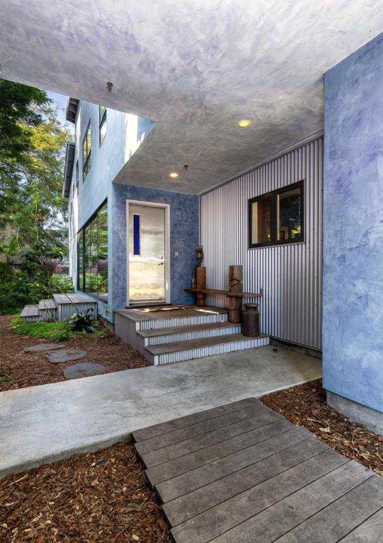 Santa Cruz, CA 95060,240 Sunset AVE