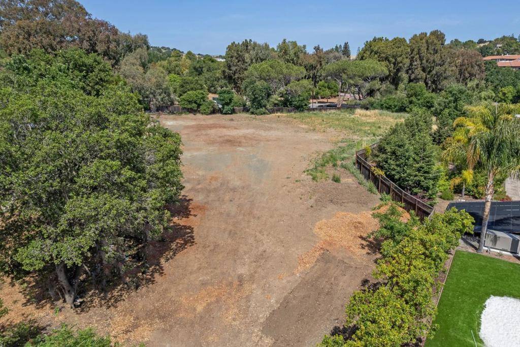 Los Altos Hills, CA 94022,27121 W Fremont RD