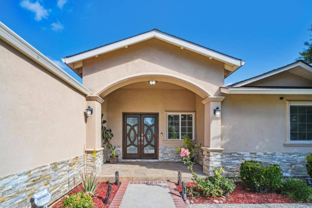 San Jose, CA 95129,689 Springwood DR