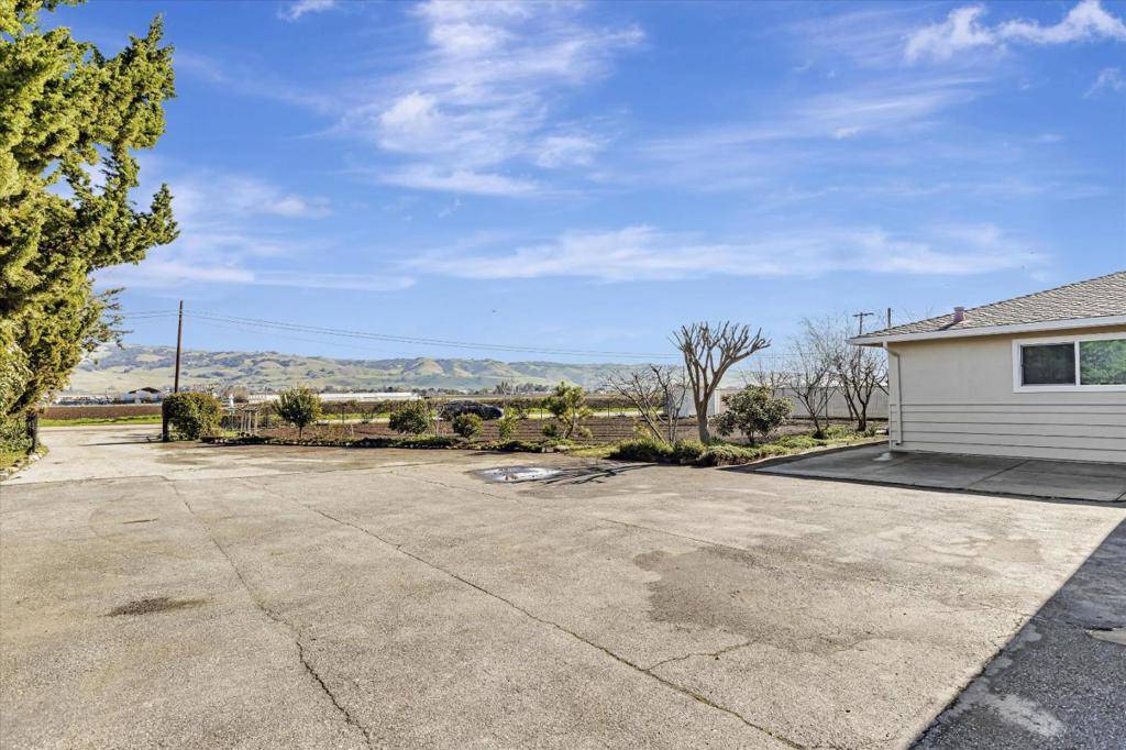 7381 Furlong AVE Gilroy, CA 95020