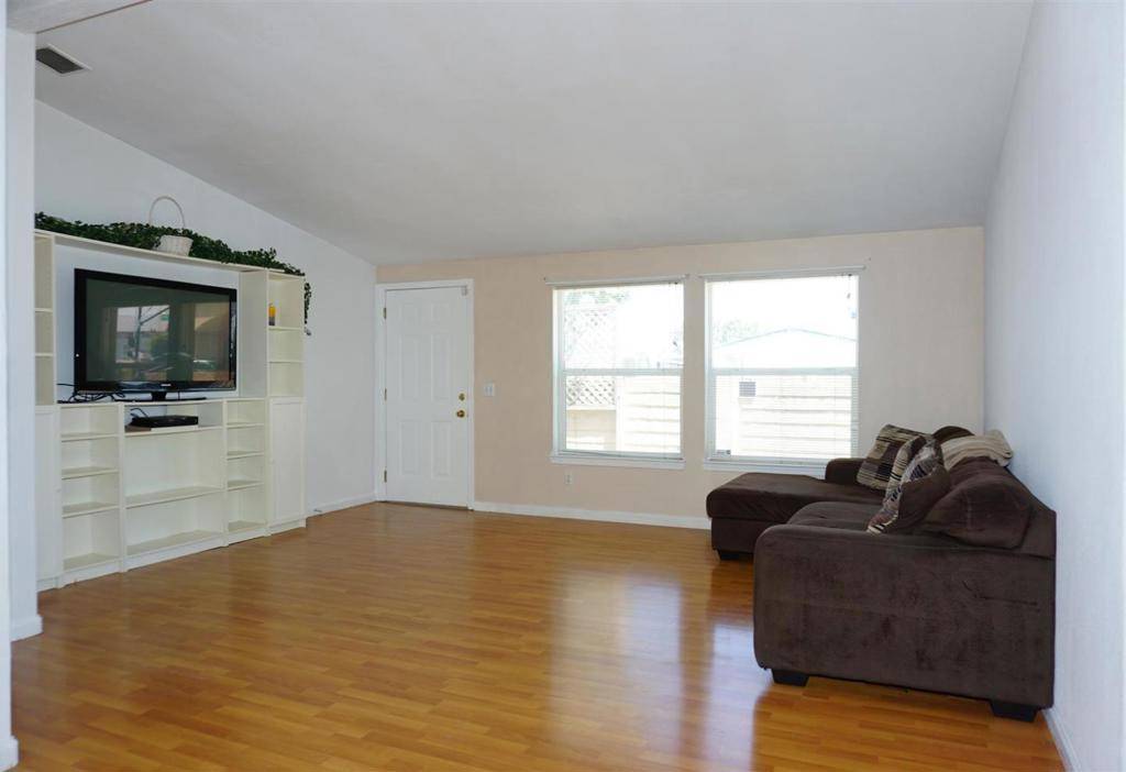 Sunnyvale, CA 94089,1225 Vienna DR
