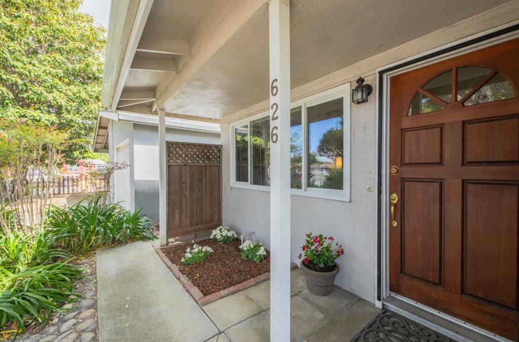 Watsonville, CA 95076,626 Ester WAY