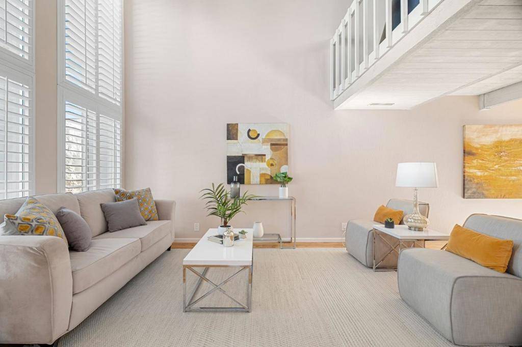 Sunnyvale, CA 94087,1393 Sydney DR