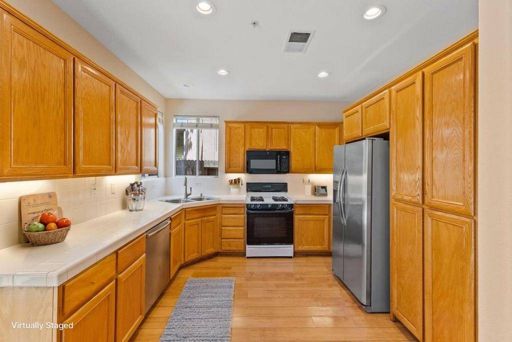 Watsonville, CA 95076,93 Vista Pointe DR
