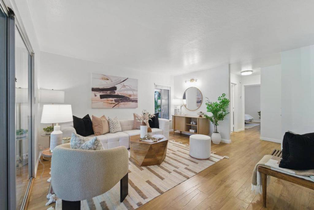 Mountain View, CA 94043,505 Cypress Point DR #161