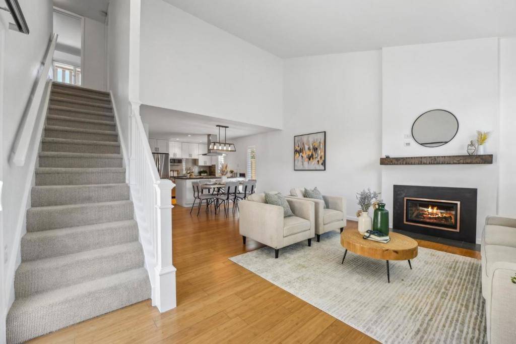 Sunnyvale, CA 94087,125 Connemara WAY #159