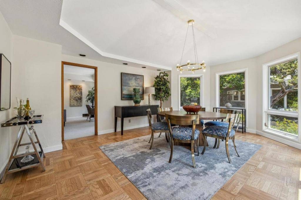 Palo Alto, CA 94306,4061 Manzana LN