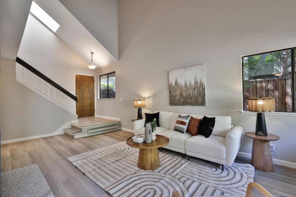 Palo Alto, CA 94306,670 San Antonio RD #3