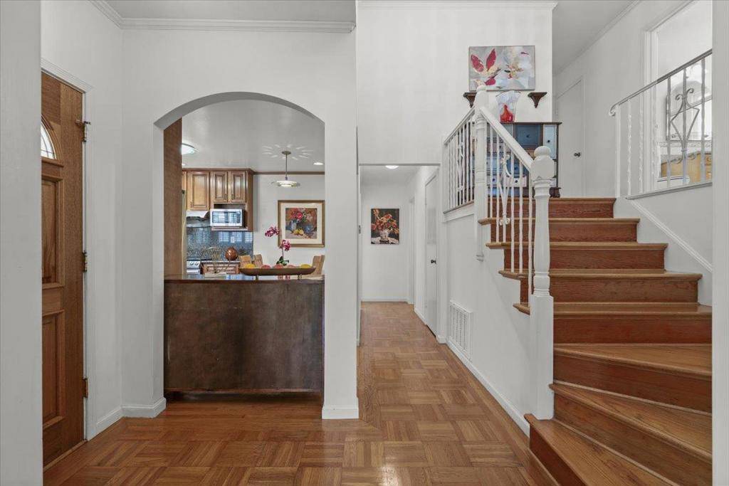 San Francisco, CA 94132,33 Escandido AVE