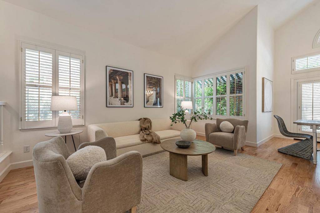 Cupertino, CA 95014,11902 Shasta Spring CT