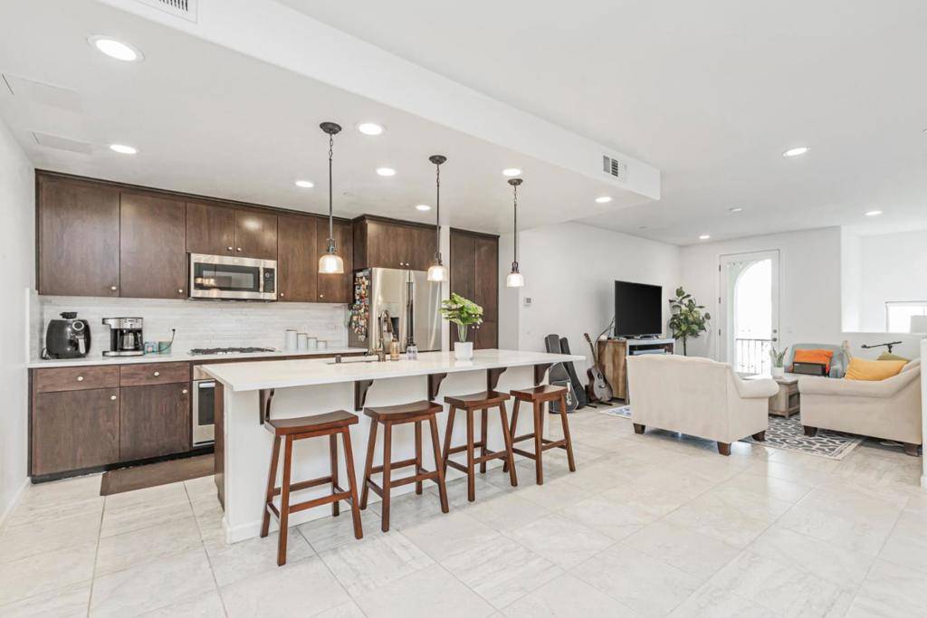 Milpitas, CA 95035,1931 Journey ST