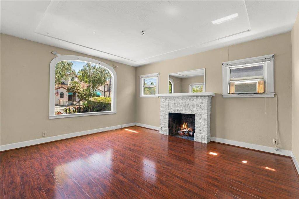 San Jose, CA 95125,921 California AVE