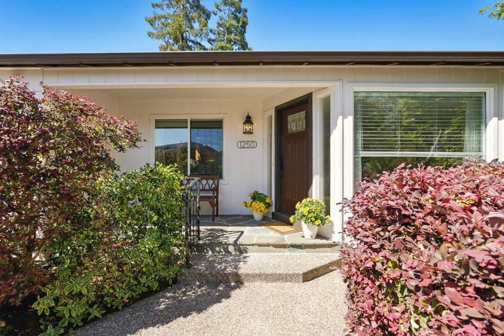 Redwood City, CA 94061,1250 Dewey ST