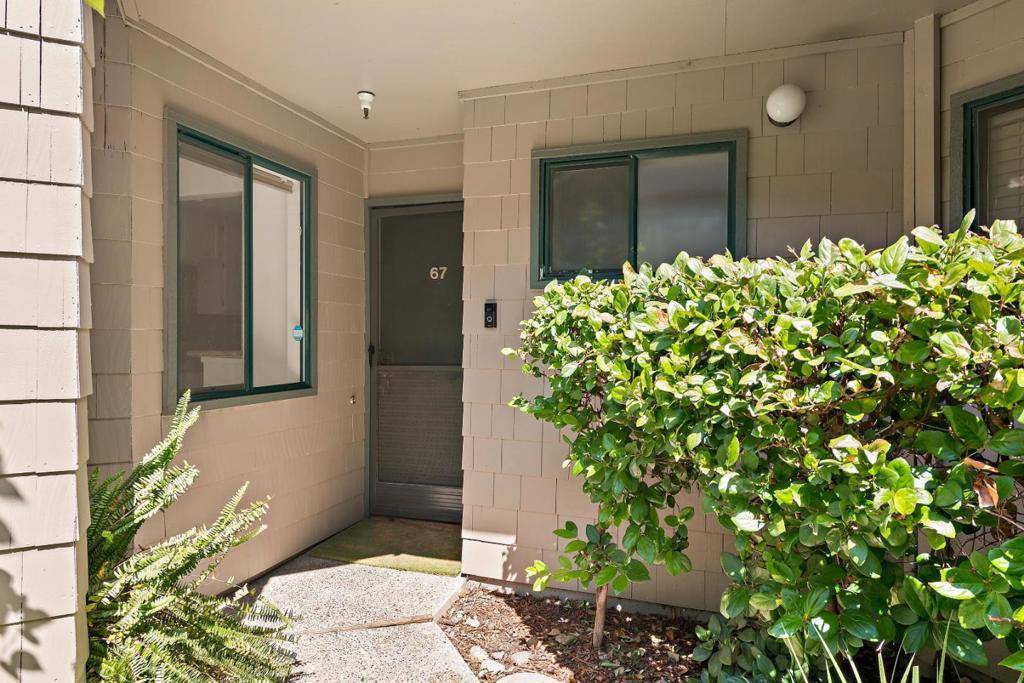 Redwood City, CA 94065,67 Pelican LN