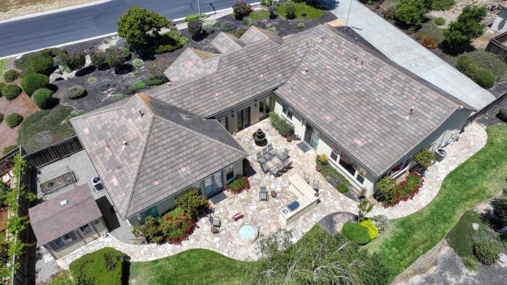 San Juan Bautista, CA 95045,936 Calle Cruz