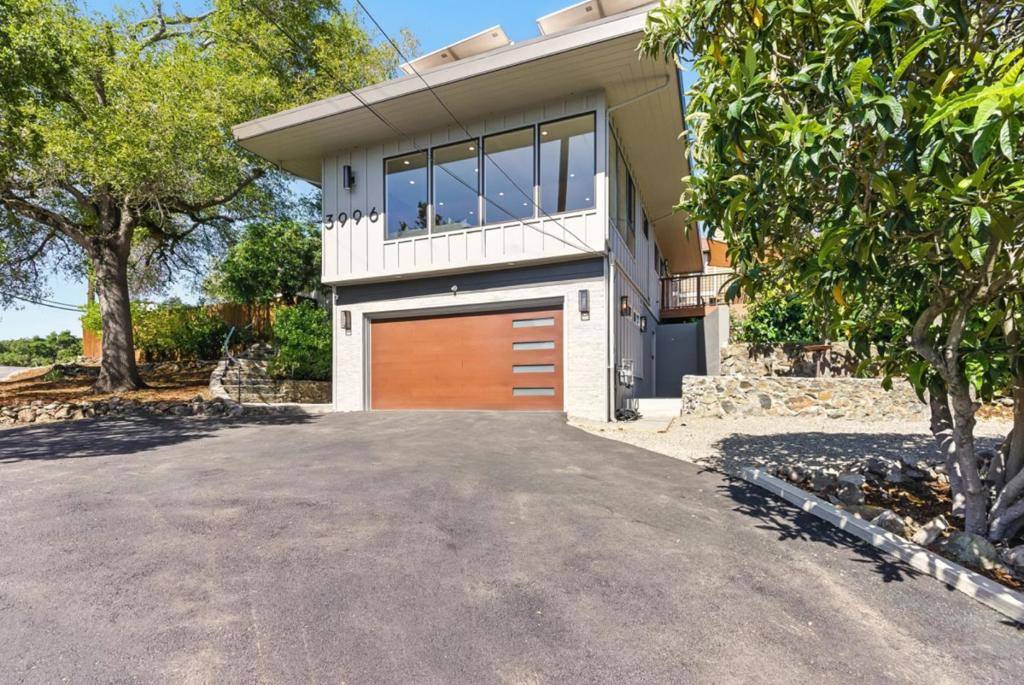Redwood City, CA 94062,3996 Jefferson AVE