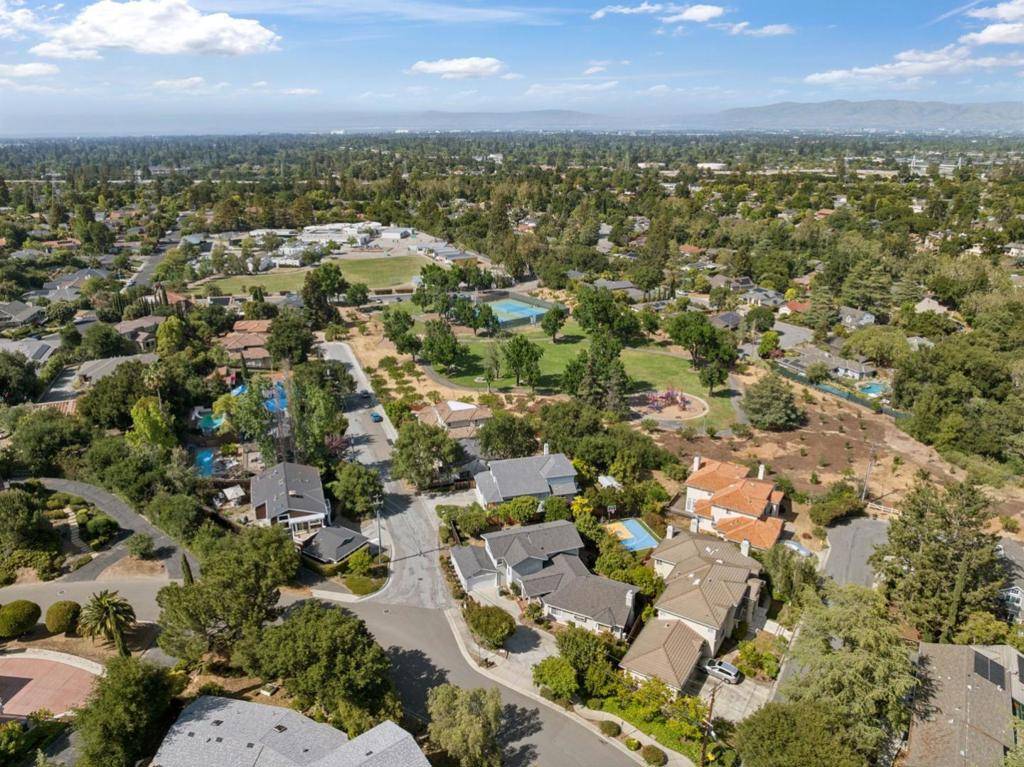 Cupertino, CA 95014,10154 Amelia CT