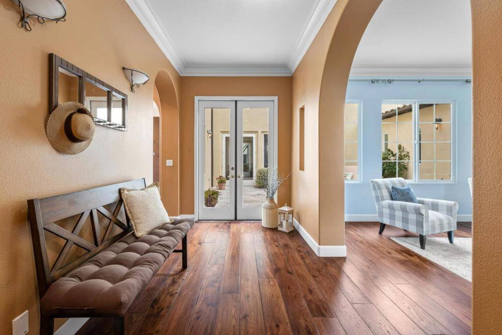 2555 Muirfield WAY Gilroy, CA 95020