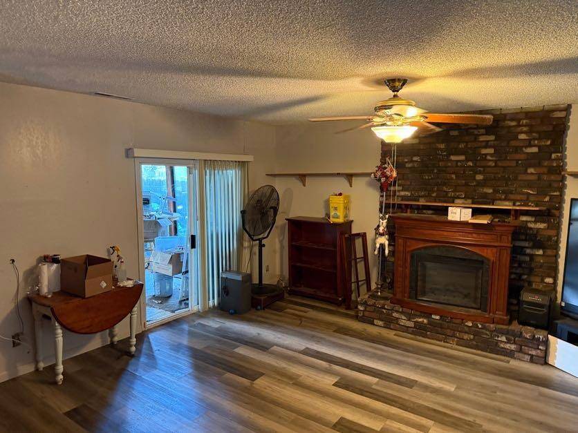 160 N Santa Rosa ST Los Banos, CA 93635