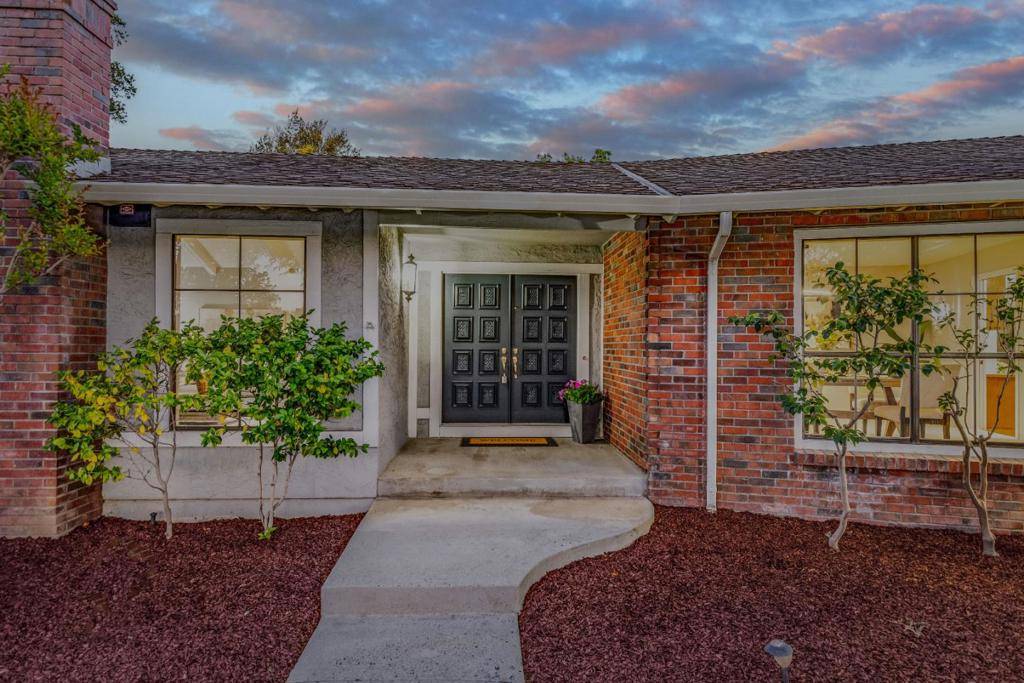 Saratoga, CA 95070,20412 CUNNINGHAM PL