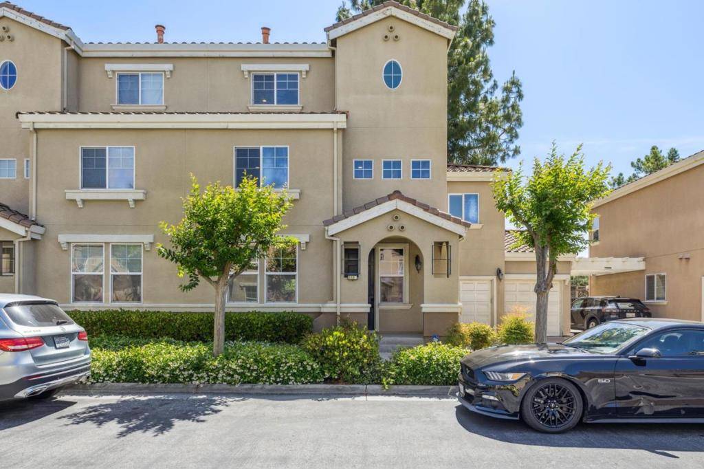 San Jose, CA 95123,5588 Cedar Garden CT
