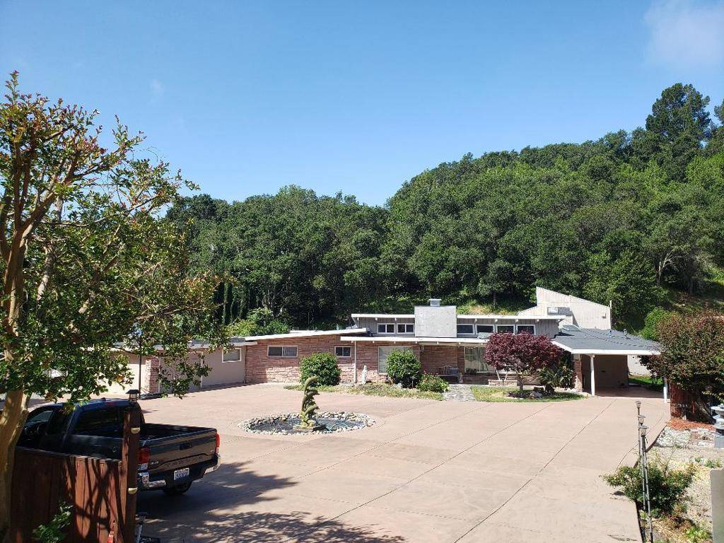 Orinda, CA 94563,528 Moraga