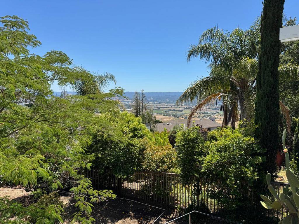 Morgan Hill, CA 95037,3230 Oak View LN