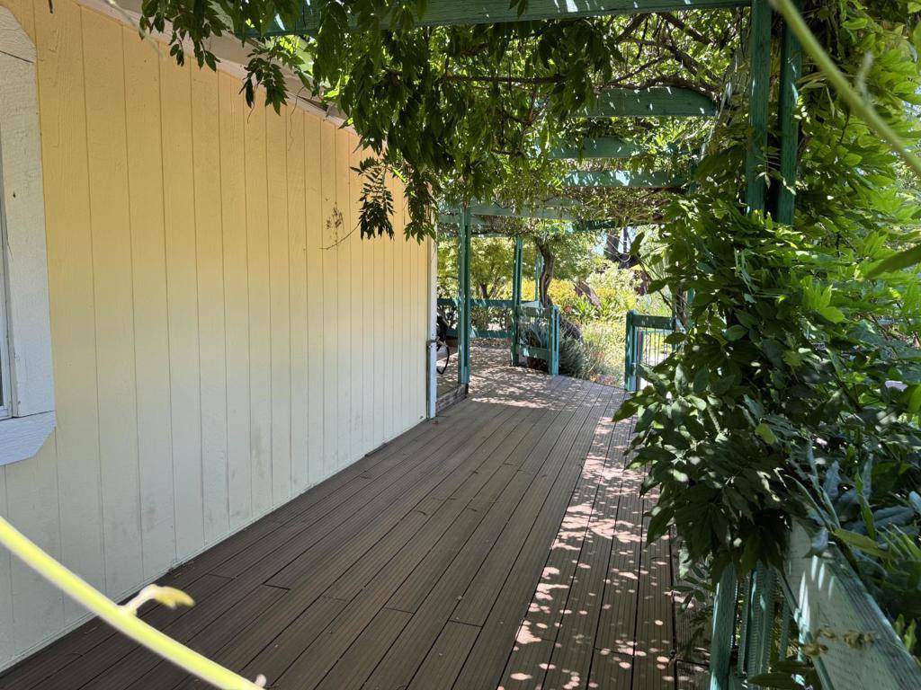 Morgan Hill, CA 95037,3230 Oak View LN
